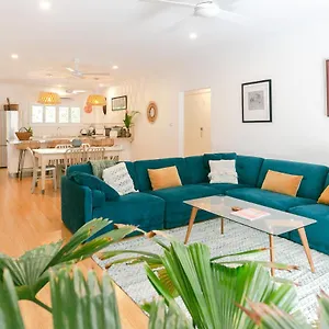 Wayfarer Apartment, In The Heart Of Apartment